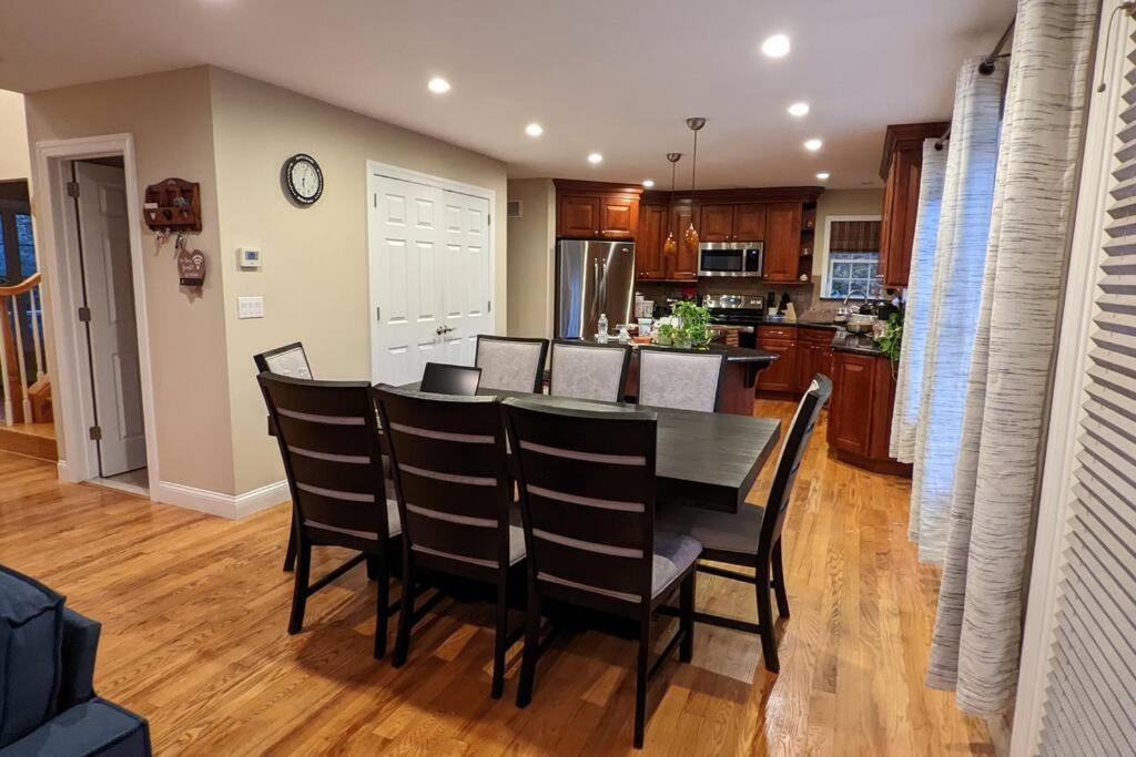 Luxury 4 Bedroom House In Pocono Mountains In Golf Course Near Lake Tobyhanna Exterior foto